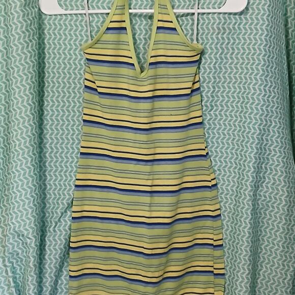 Elegant Backless Striped Dress - Picture 1 of 2